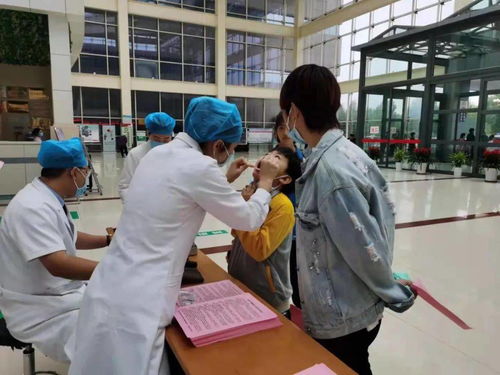 義診咨詢送健康，真情服務(wù)暖人心——記一場溫暖的健康咨詢活動